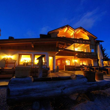 Rifugio La Para San Vigilio Di Marebbe Esterno foto