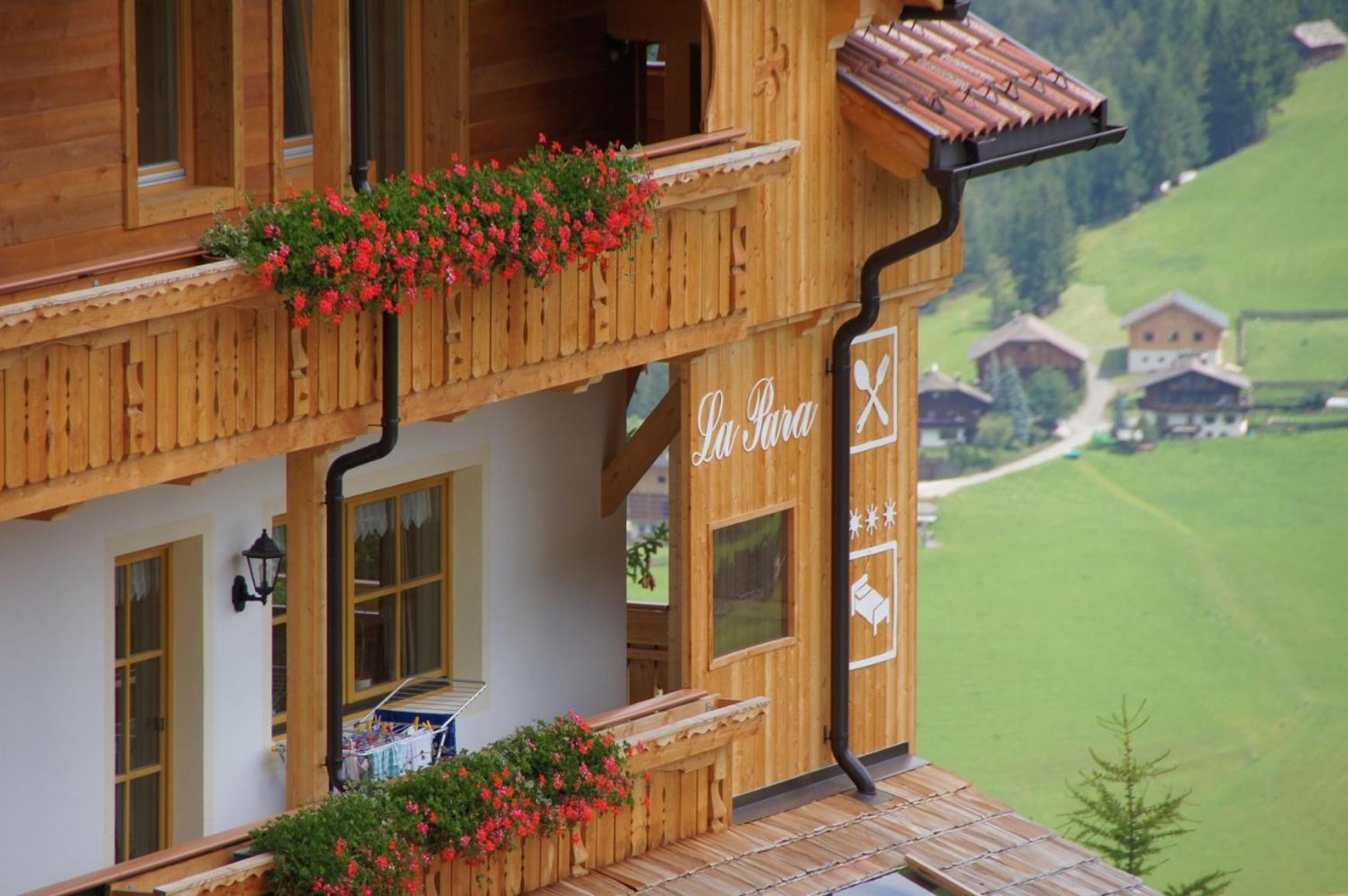 Rifugio La Para San Vigilio Di Marebbe Esterno foto